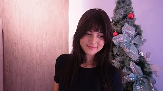 Aitana Jhons online show from December 21, 12:20 pm