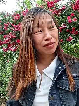 ngocngoc cute online show from April 27, 10:56 am