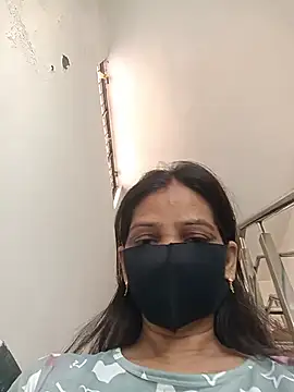 soni yhakur online show from May 24, 12:31 am