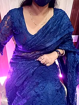 Snapshot of soni_yhakur chatting on September 11, 6:25 am soni yhakur online show from September 11, 6:25 am
