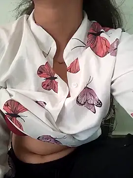 Snapshot of Neha_Tyagi chatting on October 5, 5:23 am Neha Tyagi online show from October 5, 5:23 am