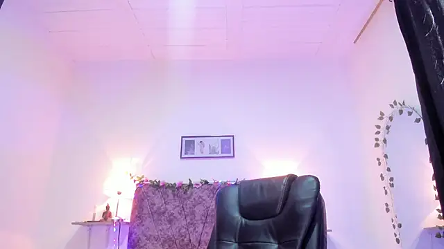 vane jimenez  online show from September 26, 9:01 pm
