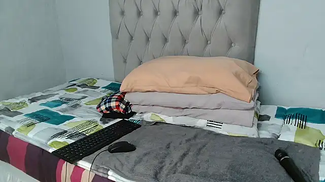 MelowD69 online show from October 5, 9:25 am