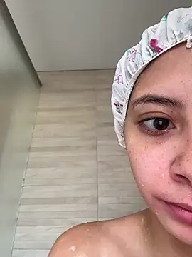 zoecams1 online show from September 16, 8:06 pm