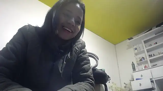 Snapshot of habdiela chatting on September 12, 4:35 am habdiela online show from September 12, 4:35 am