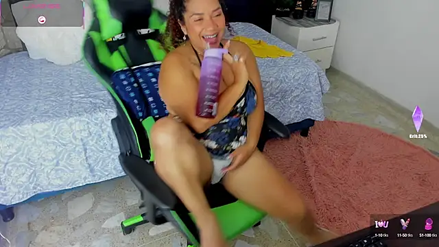 sirena bigboobss online show from September 18, 8:18 pm