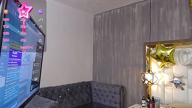 Foxxy Doll online show from October 6, 2:56 pm