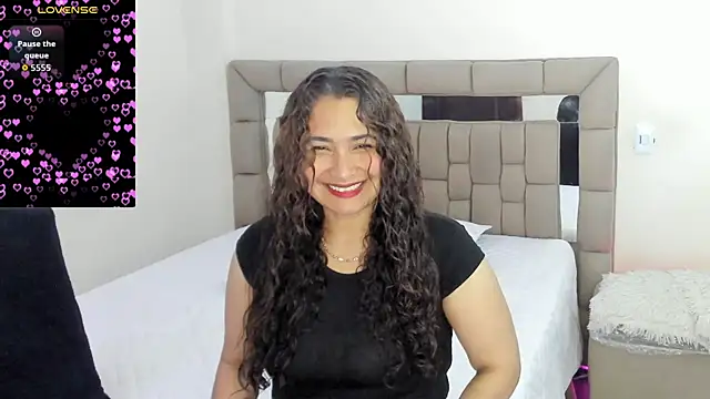 gabrielaponce11 online show from May 10, 12:56 am
