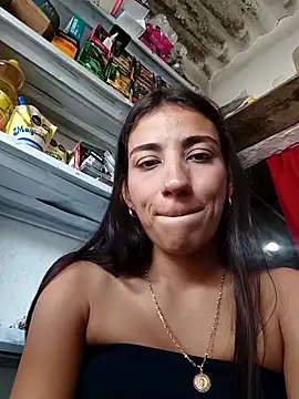 Snapshot of -juicy_ chatting on September 12, 9:44 pm -juicy online show from September 12, 9:44 pm