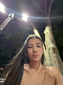 -juicy  online show from March 12, 11:40 pm