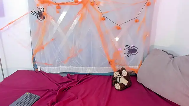 Sabrina Andrew online show from October 11, 2:42 pm