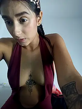 Snapshot of CandyFoxter_ chatting on October 1, 2:11 pm CandyFoxter online show from October 1, 2:11 pm