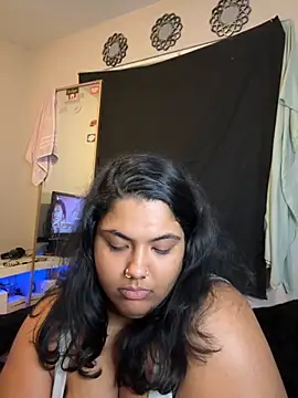 1n0nlythroat online show from December 5, 7:30 am