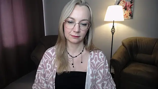 Ava Elior online show from May 25, 10:58 am