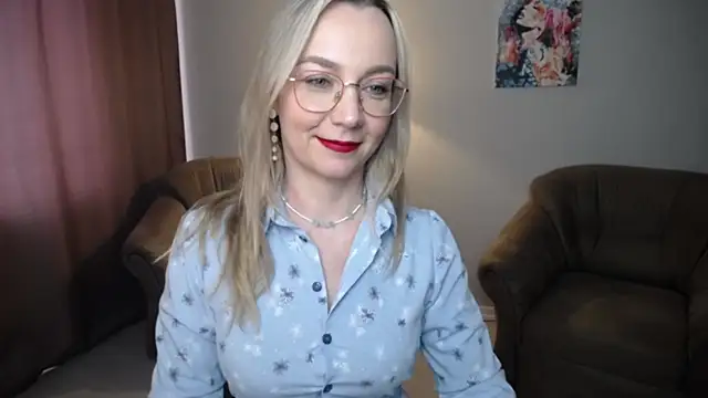 Ava Elior online show from May 4, 11:25 am