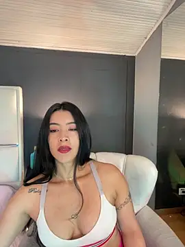 BellaFernandez   online show from November 21, 12:40 pm