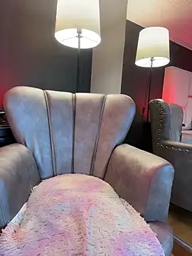 BellaFernandez   online show from May 9, 1:57 pm