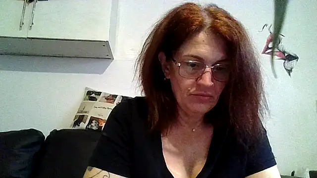 RubyyRosee online show from May 13, 5:46 am
