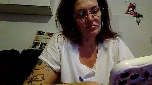 RubyyRosee online show from May 23, 5:28 am
