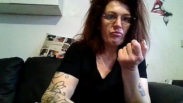 RubyyRosee online show from May 15, 6:05 am