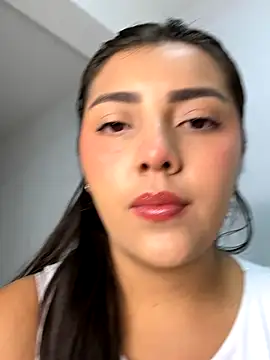 Lupe 19 online show from September 25, 4:33 am