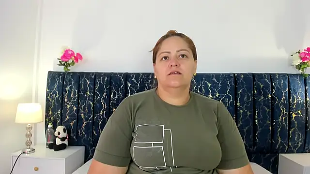 katte landerr online show from May 26, 12:59 pm
