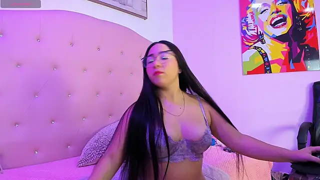 tinisweet online show from May 19, 6:37 pm