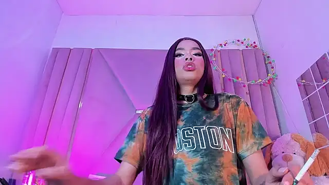 jazmin waked online show from May 9, 5:09 am