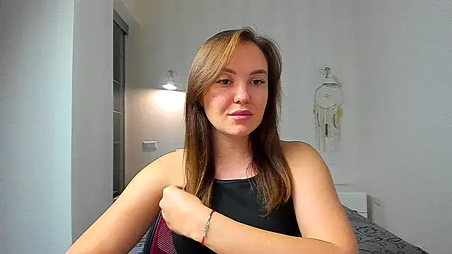 EmmaNorman online show from September 14, 4:38 pm