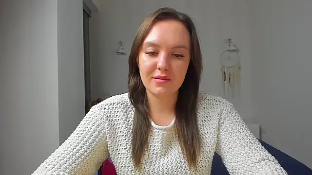 EmmaNorman online show from October 31, 5:06 pm