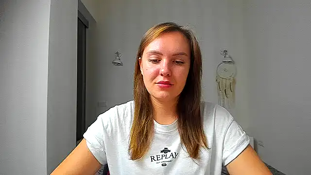 EmmaNorman online show from September 16, 6:38 pm