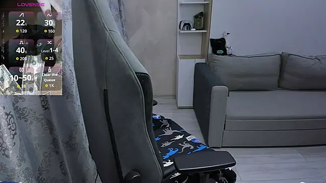 MistyDark online show from May 15, 9:28 pm