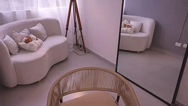 Snapshot of Carolart_ chatting on September 18, 9:02 pm Carolart online show from September 18, 9:02 pm