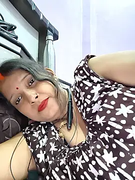 Sonalihot  online show from April 28, 9:35 am