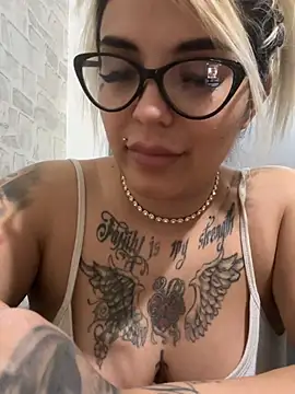 Princess-Jasmine07 online show from April 15, 6:30 pm