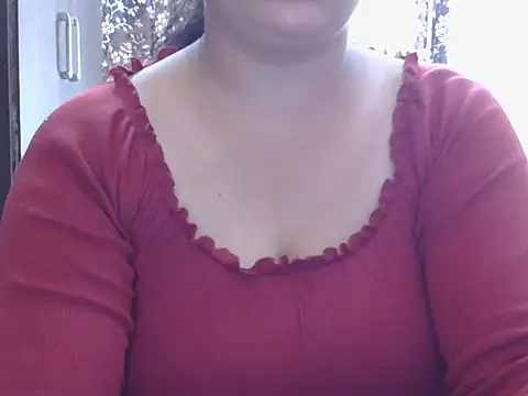 Snapshot of Roxy_sweety_ chatting on September 18, 6:01 am Roxy sweety online show from September 18, 6:01 am