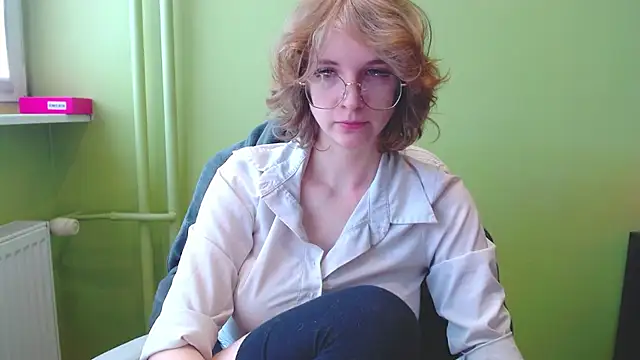juicyPenny online show from May 24, 6:34 am
