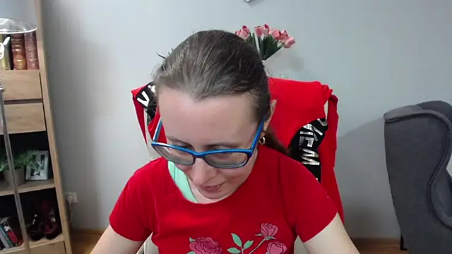 sweetxLizzy online show from May 5, 6:27 am