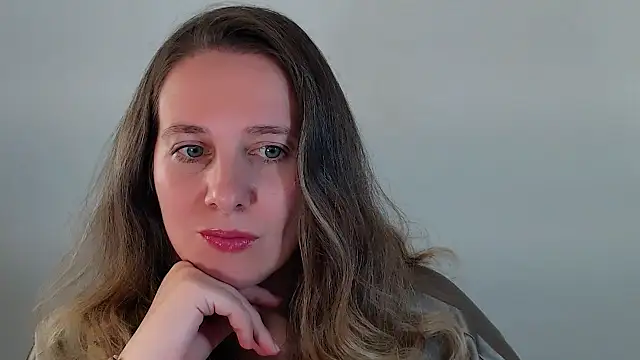 Darklure  online show from September 20, 10:52 pm