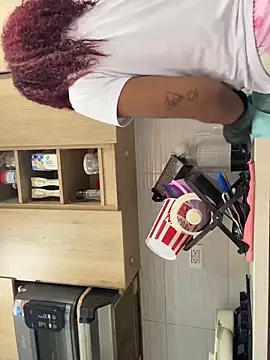  Zahara  online show from March 27, 1:07 am