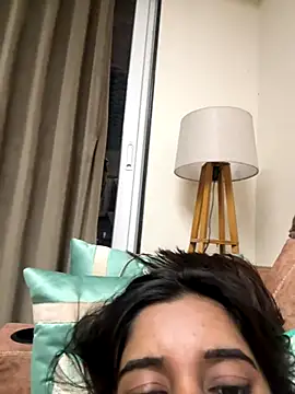 desitease online show from November 11, 7:22 pm