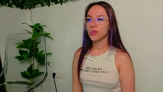 EvaBllake online show from March 25, 6:16 am