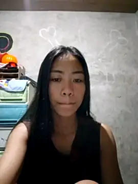 SweetMissPinay18 online show from May 25, 7:24 pm