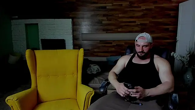 IvanHydee online show from April 14, 6:24 am