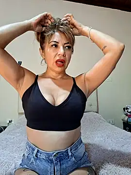 isabellalove69 online show from March 15, 7:16 pm