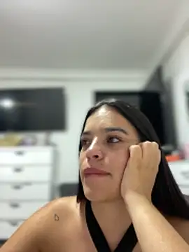 JuanitaMore01 online show from December 21, 11:19 pm