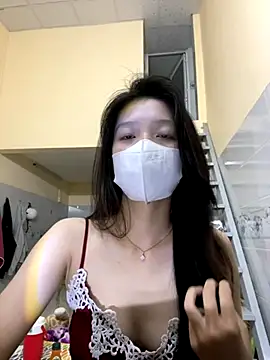 Miinami online show from September 13, 2:58 pm