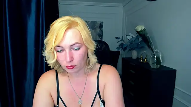 CamilaFatem online show from September 23, 8:07 pm