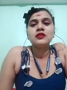 Kavya-Tiwari online show from November 8, 6:57 pm