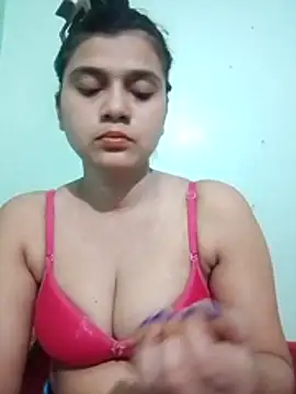 Kavya-Tiwari online show from May 26, 8:41 pm